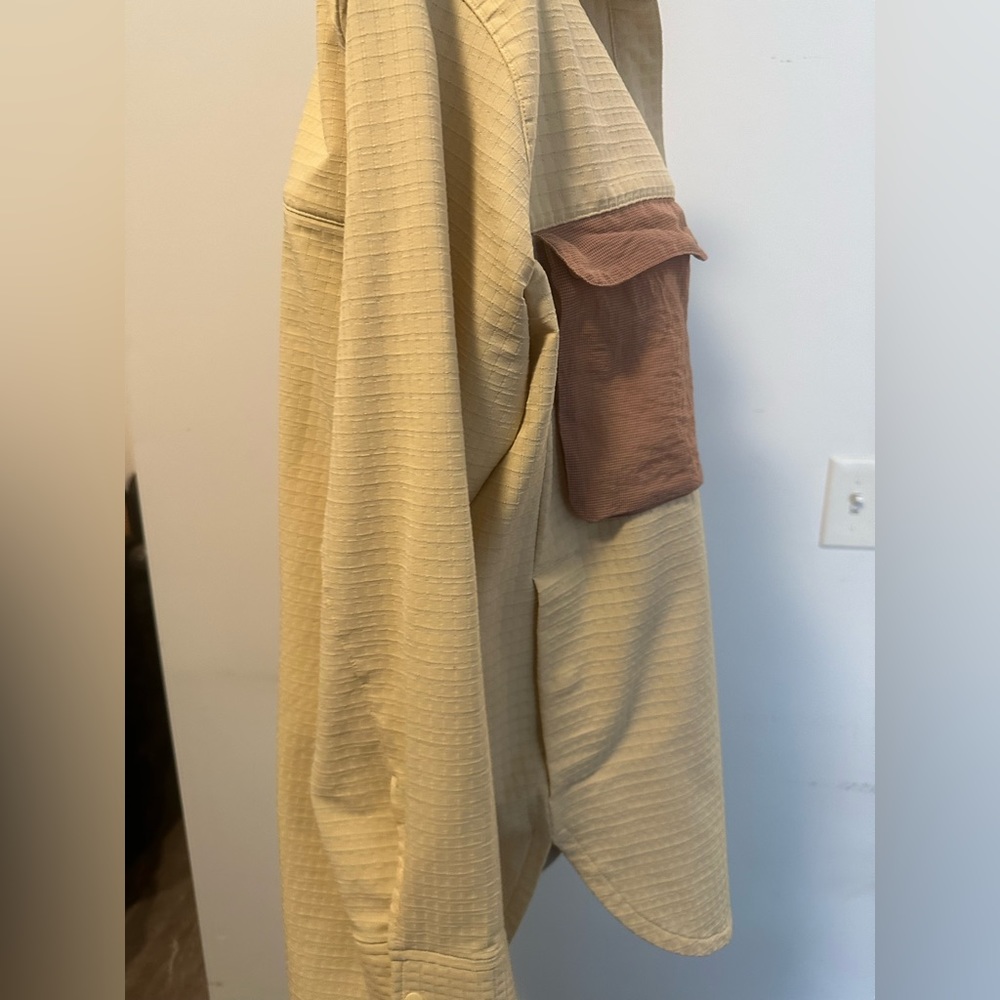 Lululemon Shacket - Picture 4 of 10
